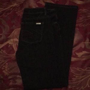 White House Black Market Blanc 4S boot leg jeans